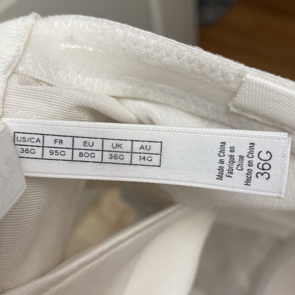 Le Mystere Bustier womens 36G Cream Lace underwire Padded Wedding Event Fancy - Picture 8 of 9